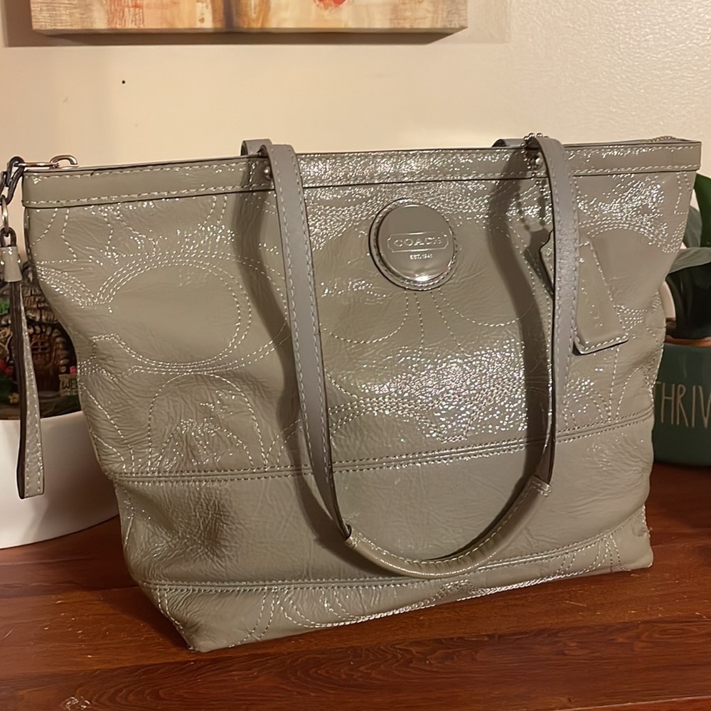 Coach Shoulder Bag